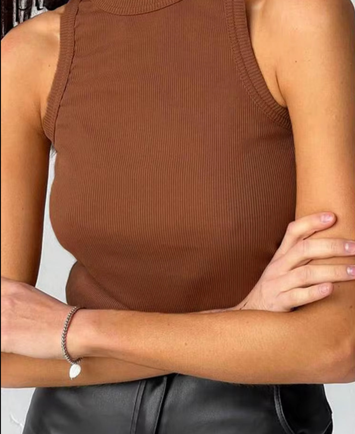 Débardeur côtelé basique – Col rond