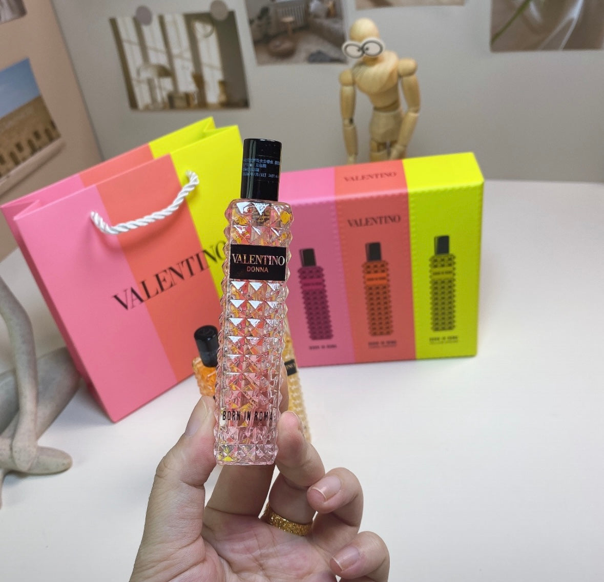 Coffret Parfum Born in Roma - Élégance et Raffinement