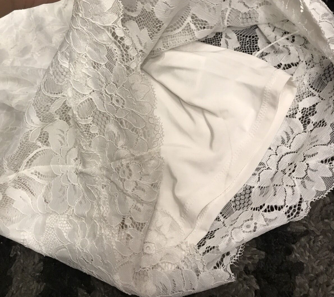 Robe dentelle avec doublure