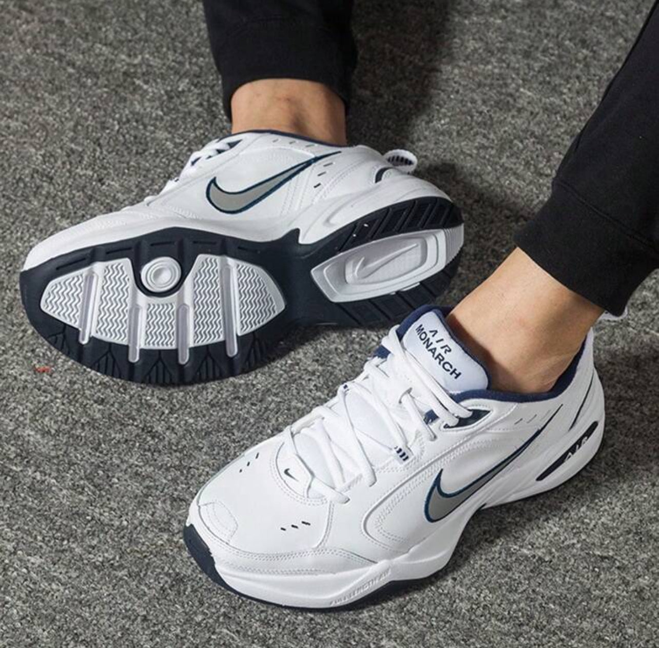 Nike hommes AIR MONARCH IV chaussures d'entraînement baskets épaisses décontractées