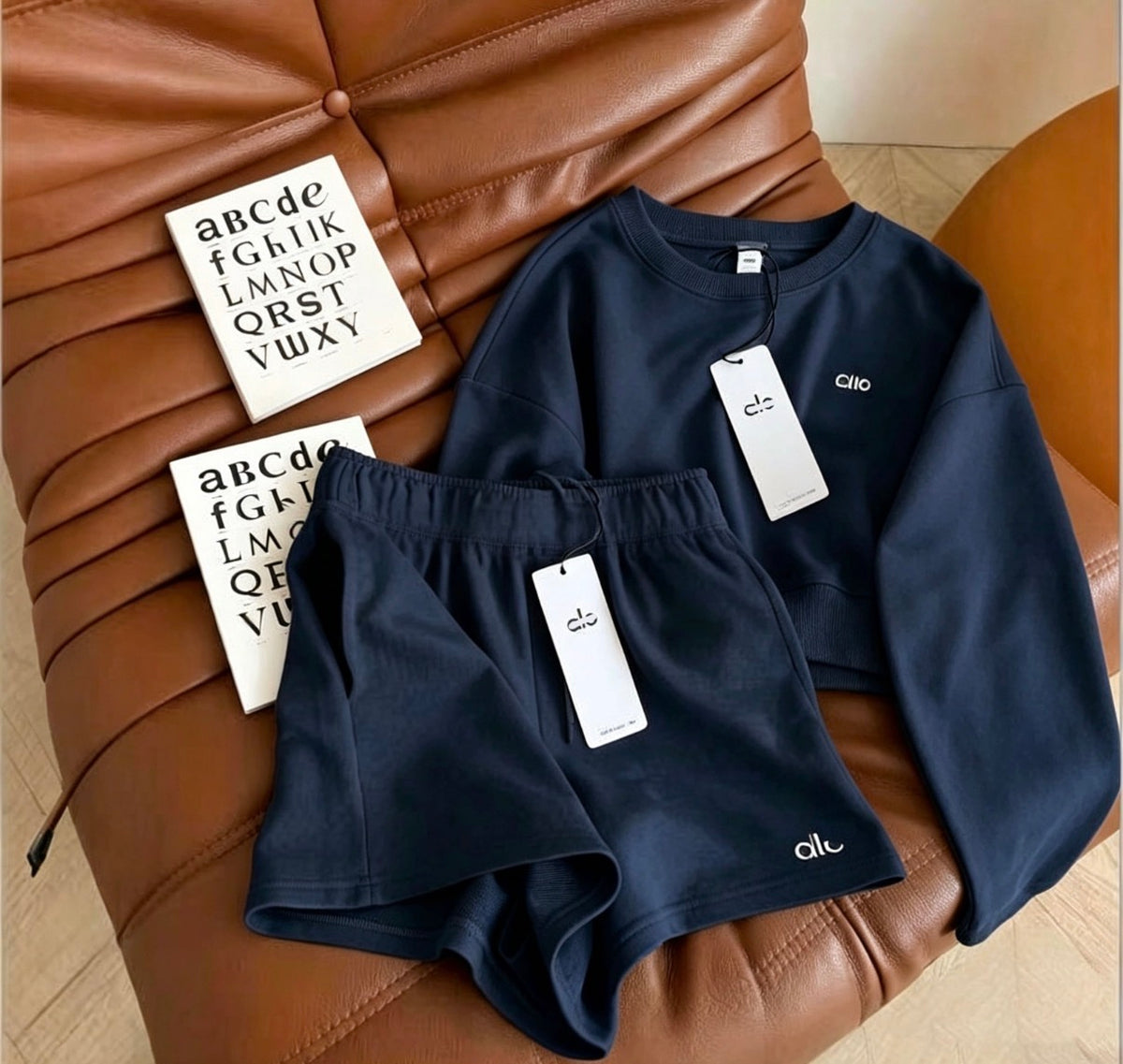 Ensemble Loungewear Alo Accolade – Sweat Court et Short Molleton