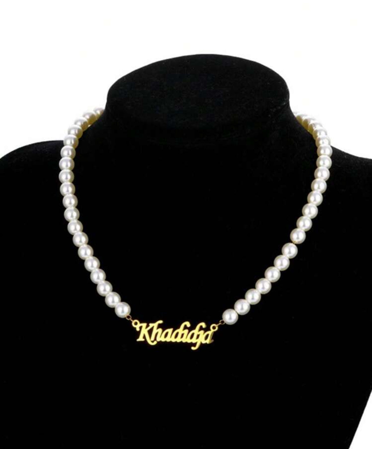 Collier de perles en acier inoxydable avec lettre de nom personnalisée