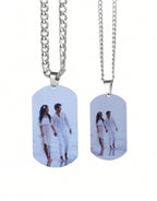 Collier unisexe plaque d’image gravée au laser couple
