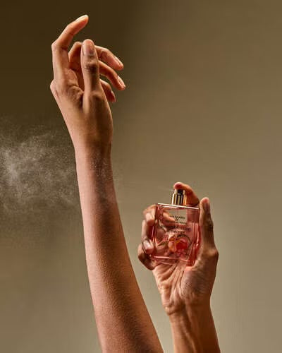 Peach Blossom & Nectar
Eau de parfum 50ml