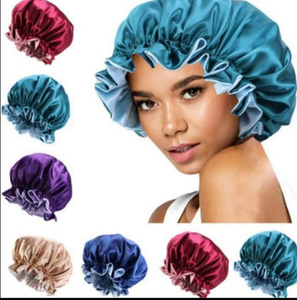 Bonnet en satin soie double couche