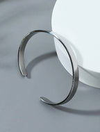 Bracelet Manchette Minimaliste en Acier Inoxydable