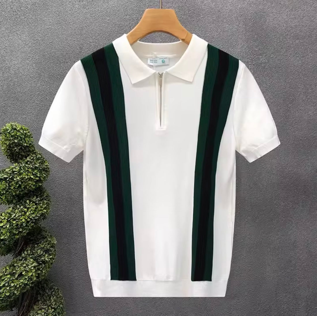 T-shirt Polo Tricoté Rayé Homme – Fermeture Zippée