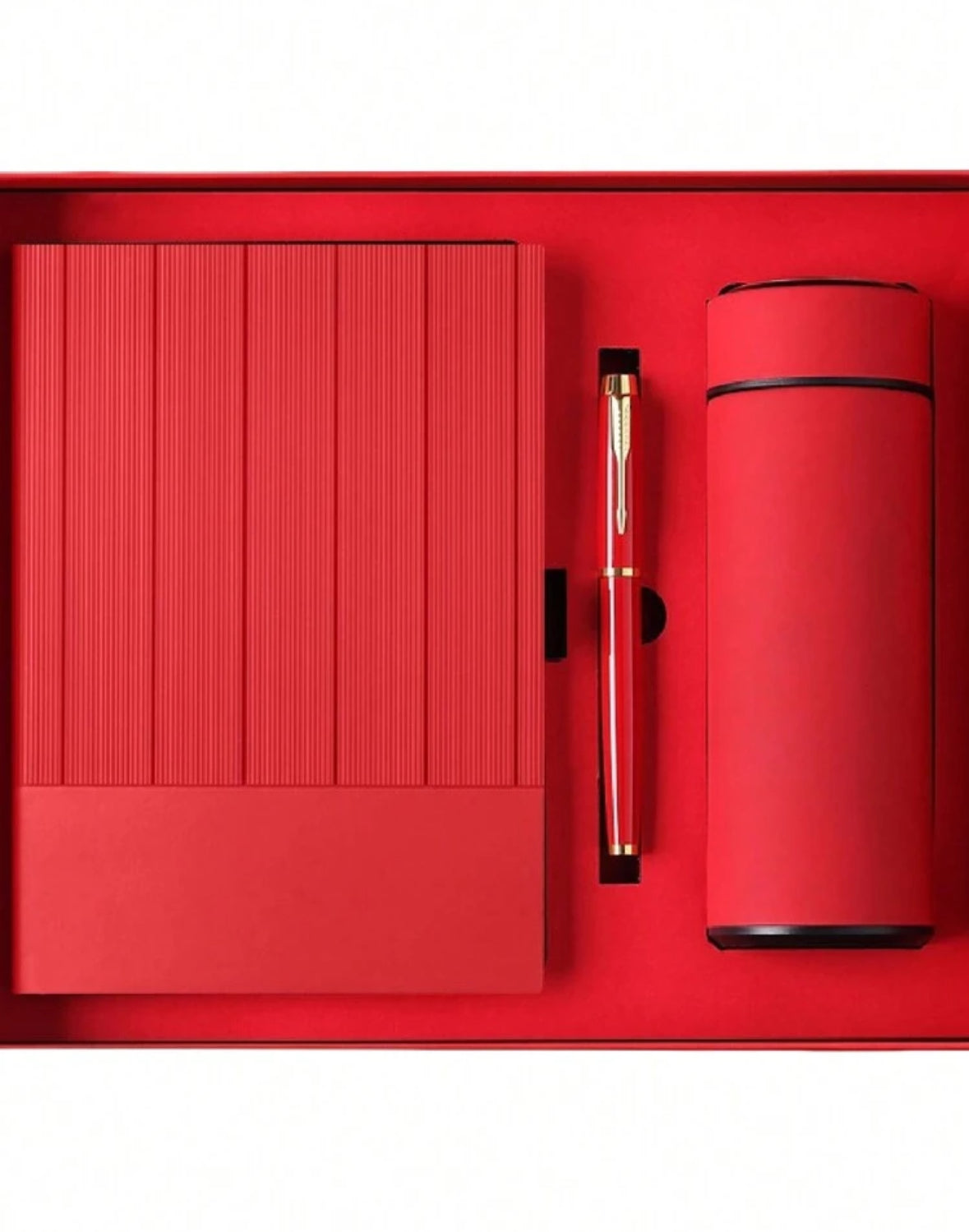 Coffret Cadeau de Luxe Personnalisé – Carnet A5, Stylo & Thermos