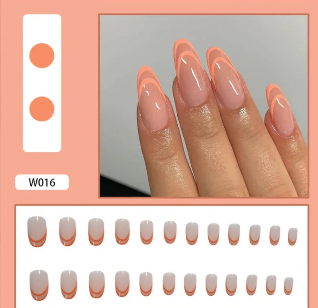 Faux Ongles Orange et Nude