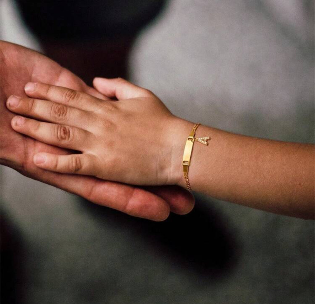 Bracelet Enfant Personnalisé avec Initiale et Breloque