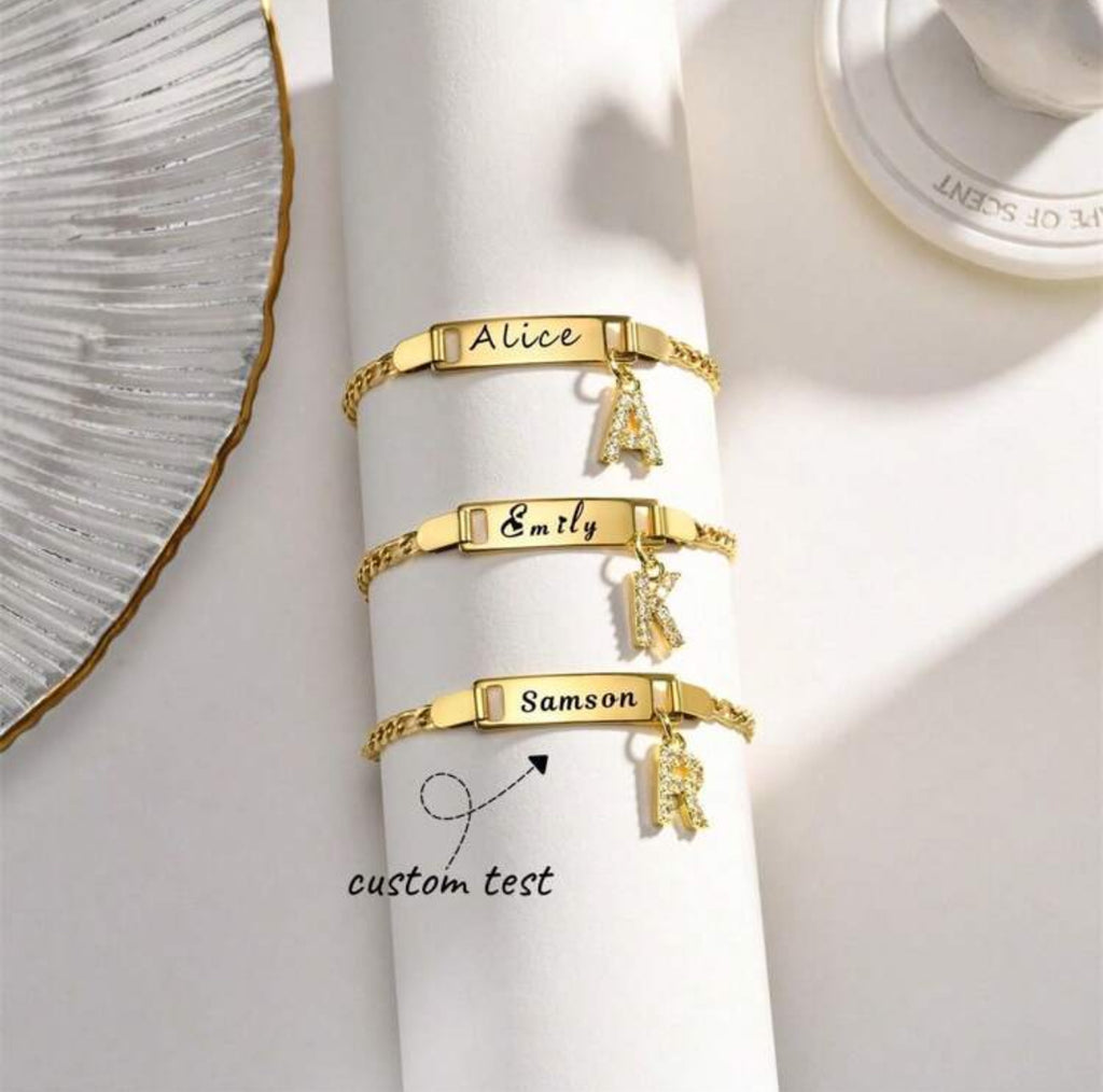 Bracelet Enfant Personnalisé avec Initiale et Breloque