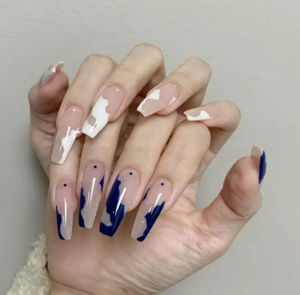 Faux Ongles – Manucure Facile à Poser