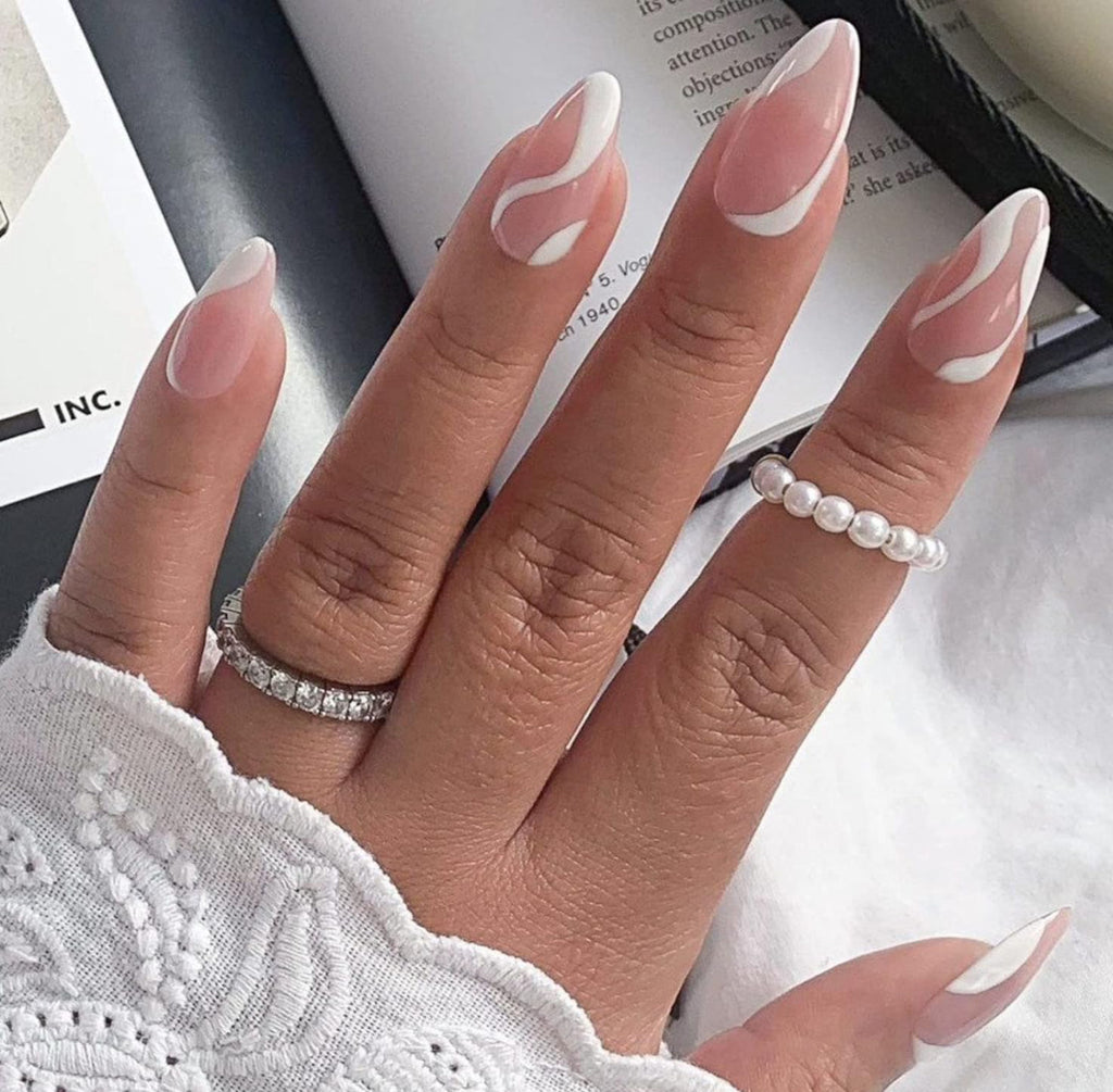 Faux Ongles Élégants Prêts à Poser
