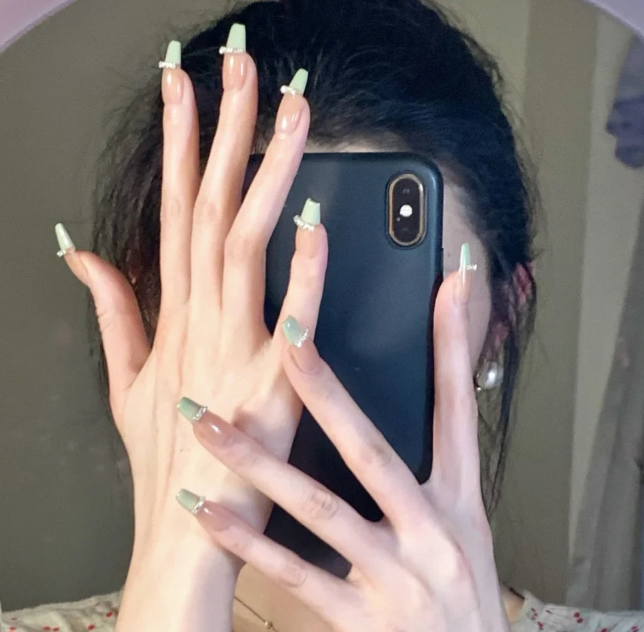 Faux-ongles motif chaîne faux diamants