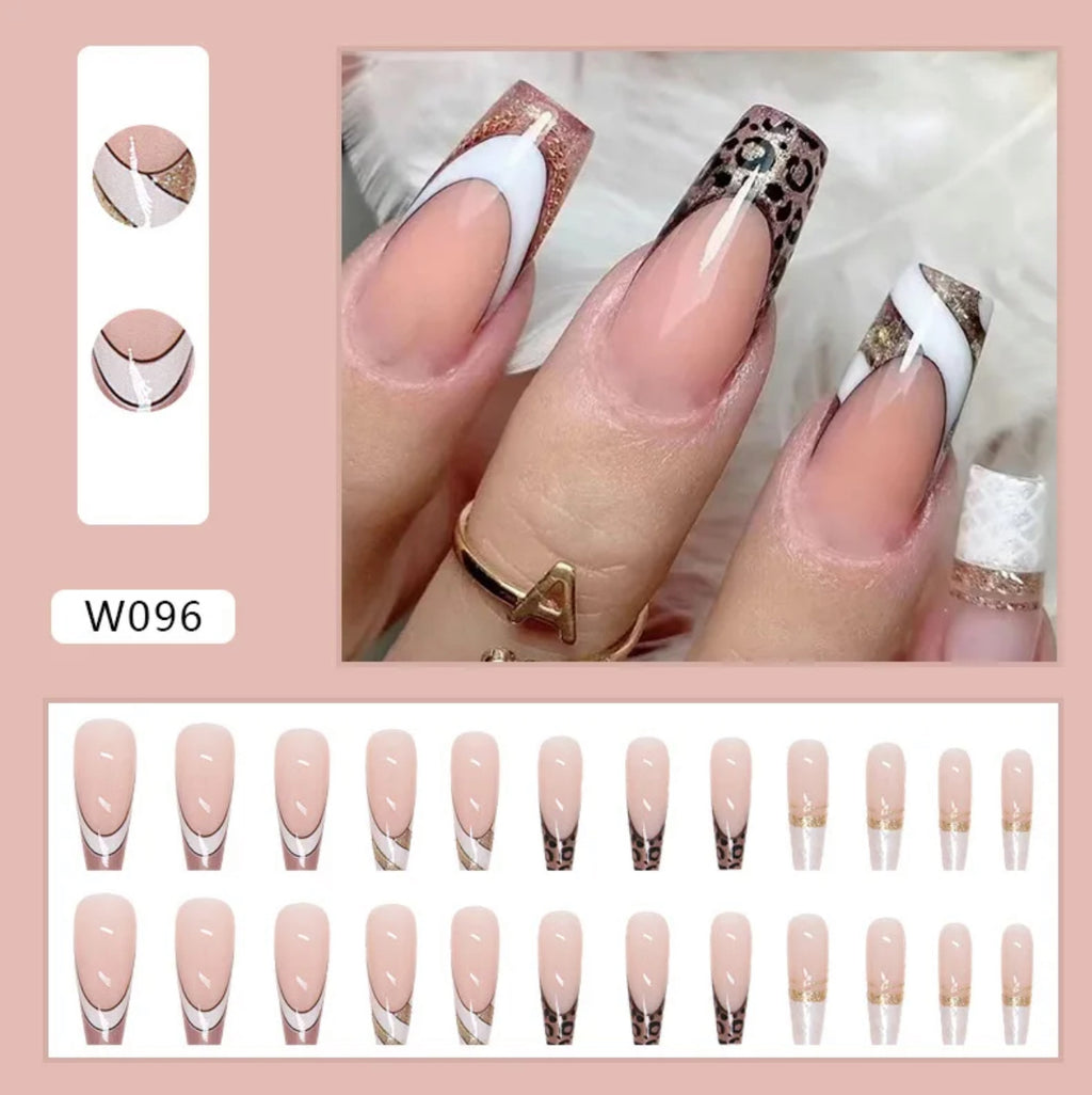 Faux Ongles – Pose Facile