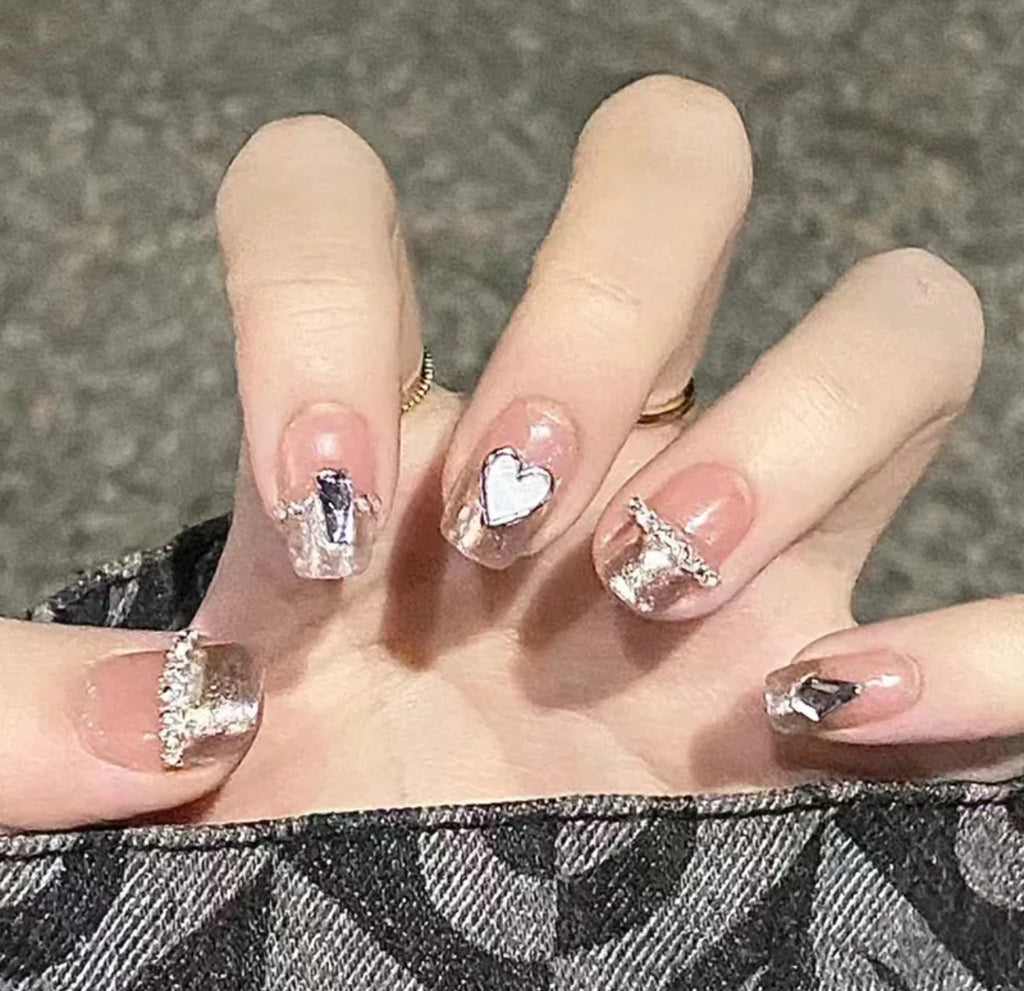 Faux Ongles Motif Cœur