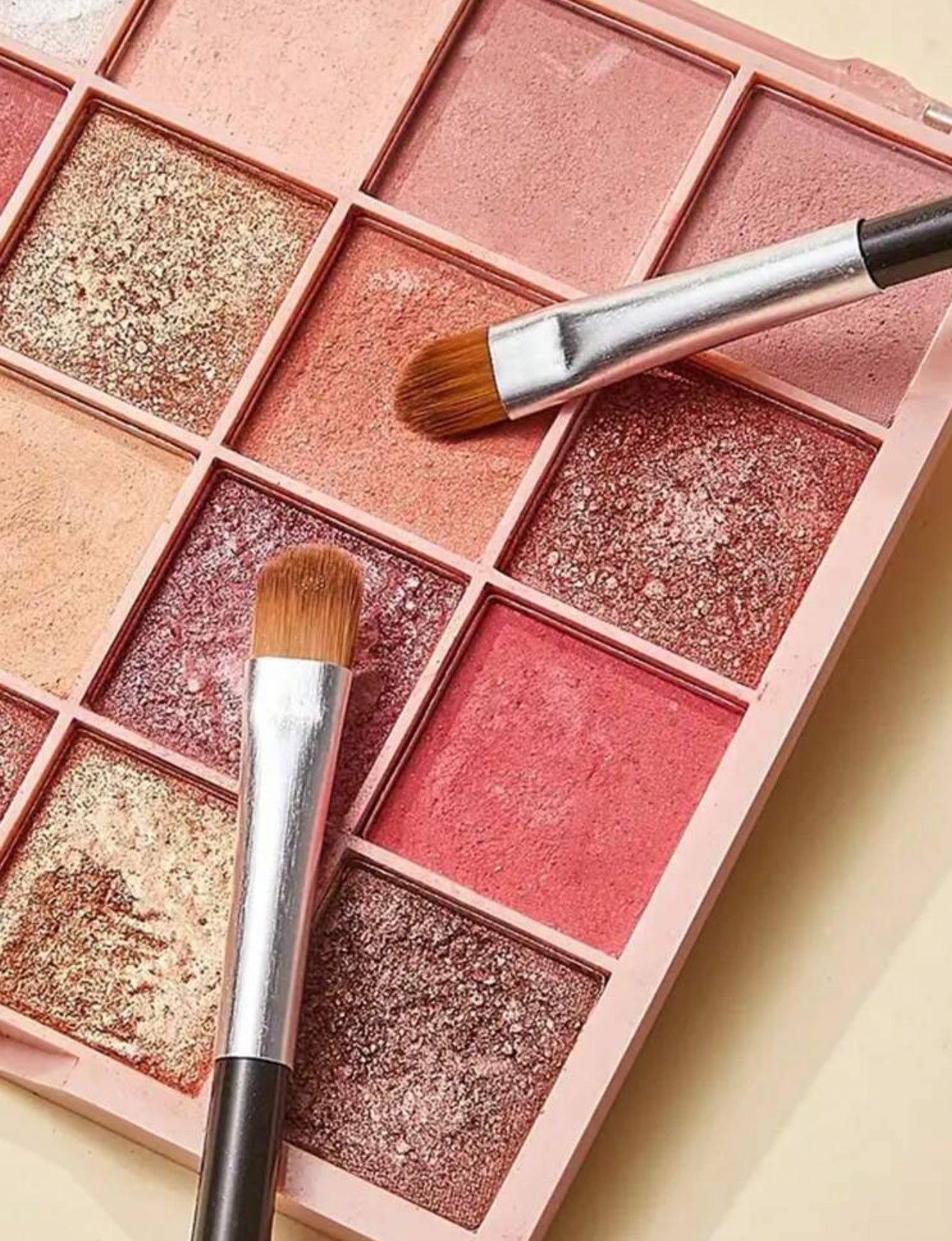 Eyeshadow Brush, Un Outil De Maquillage Pour Appliquer Facilement Et Avec Précision L'ombre À Paupières, Adapté Au Maquillage Des Yeux