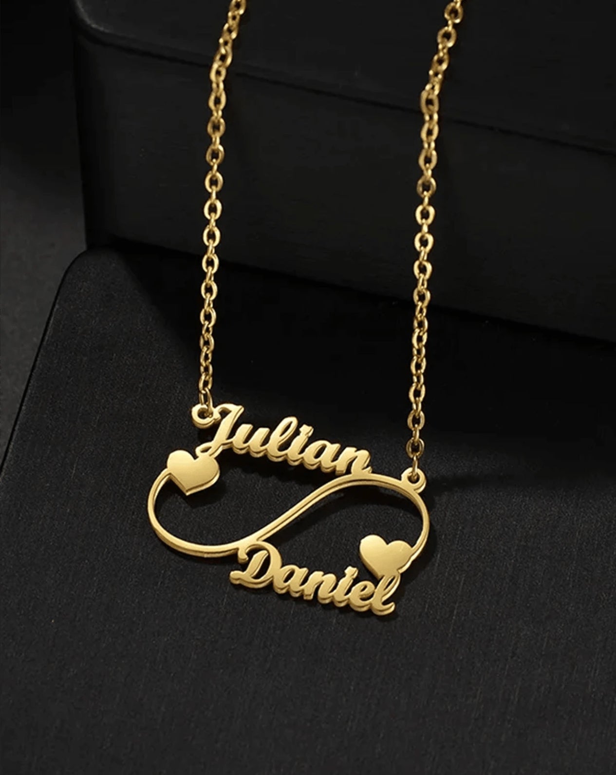 1PC Collier personnalisé Deux Noms et Cœurs Infinity