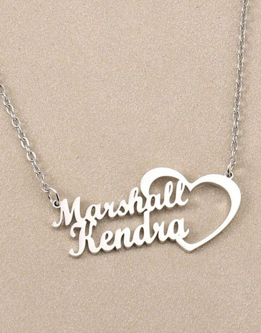 Collier Personnalisé Double Nom avec Cœur en Acier Inoxydable