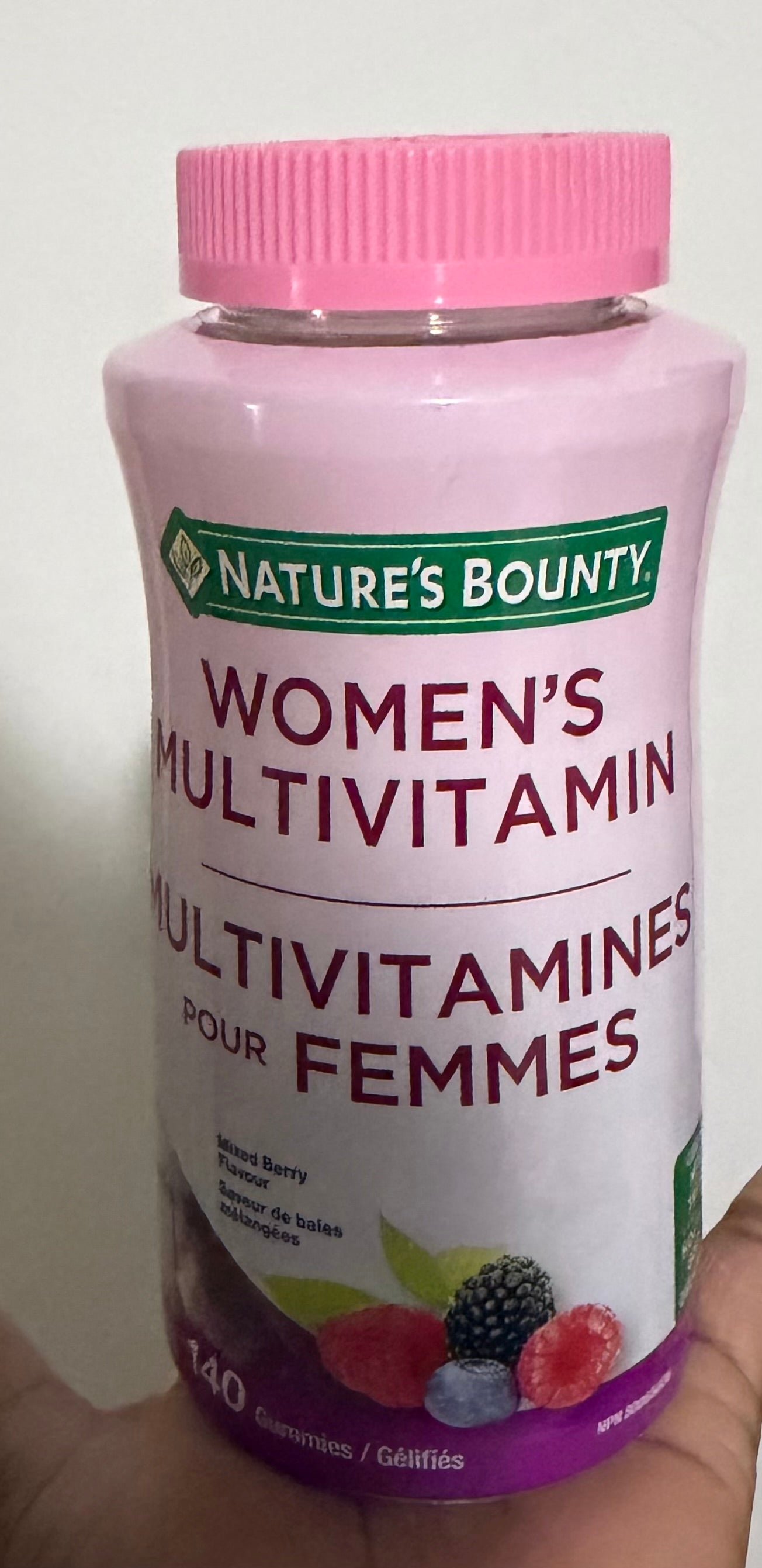 Multivitamines pour Femmes Nature's Bounty – Saveur Baies Mélangées (140 Gélifiés)