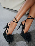 Escarpins Noirs à Plumes - Glamour Audacieux