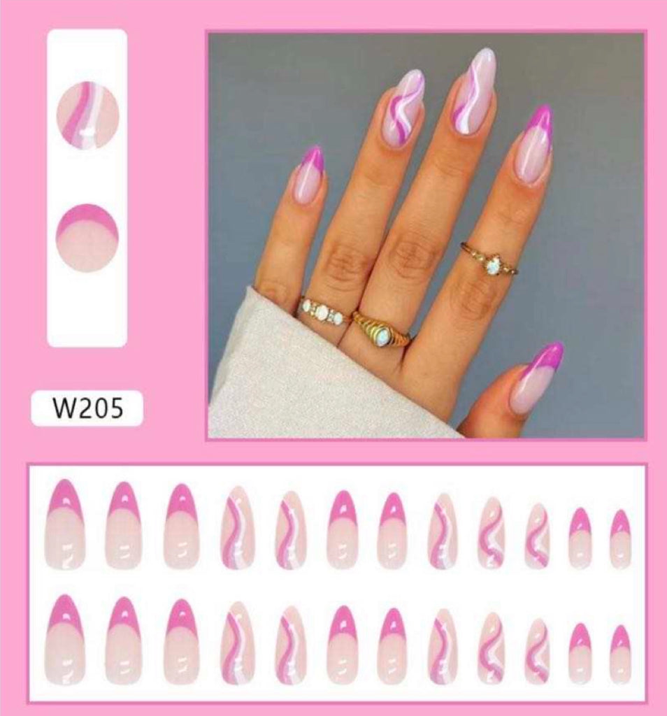 Faux-Ongles Tendance - Designs Uniques à l’Unité