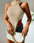 Top court en tricot dos-nu ras-du-cou