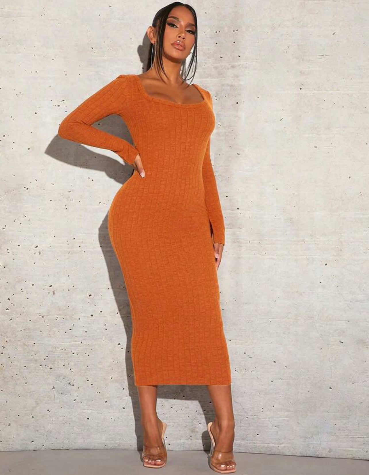 Robe Moulante À Col Rond Solide Shein Sxy À Manches Longues En Tissu Brossé À Rayures Verticales