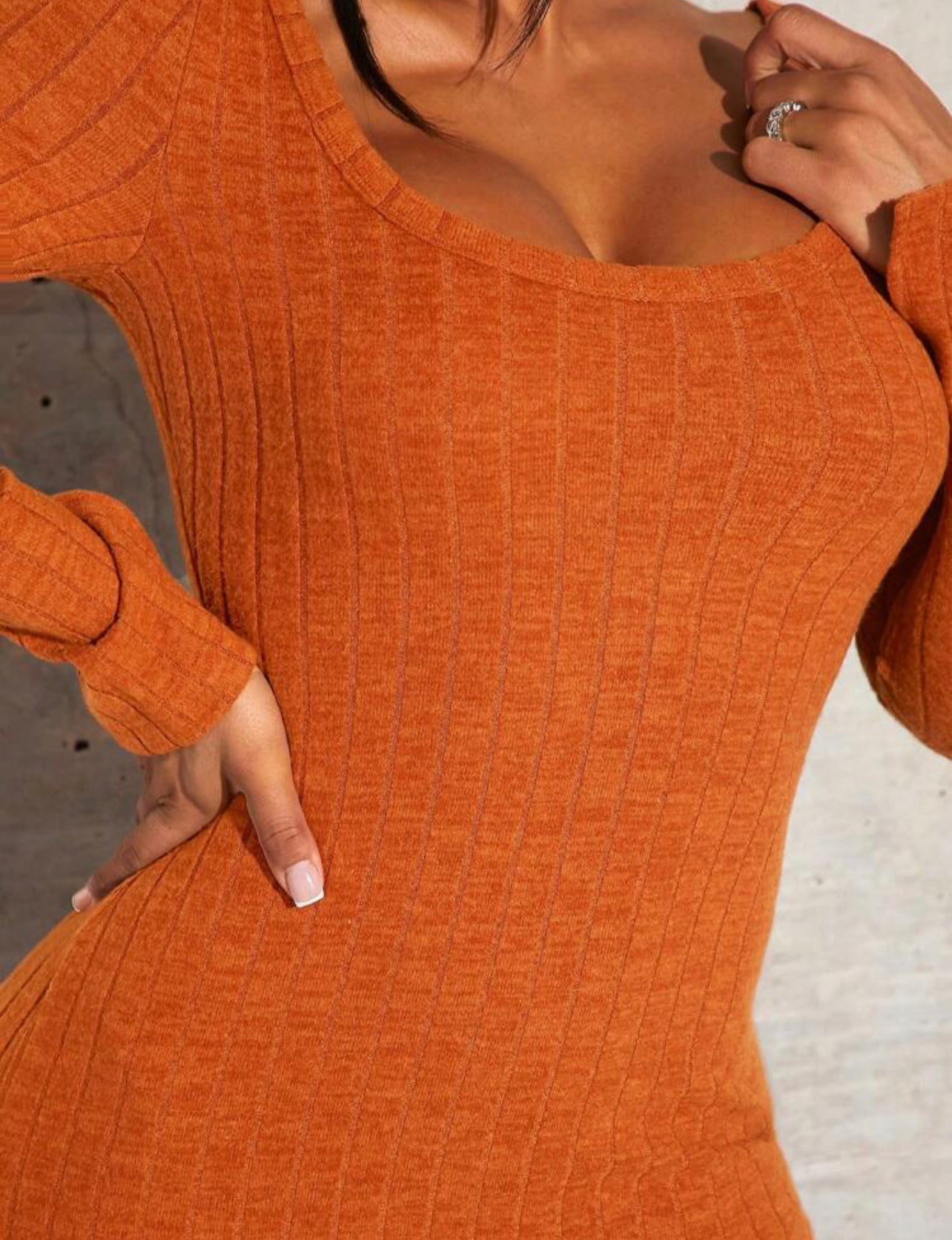 Robe Moulante À Col Rond Solide Shein Sxy À Manches Longues En Tissu Brossé À Rayures Verticales