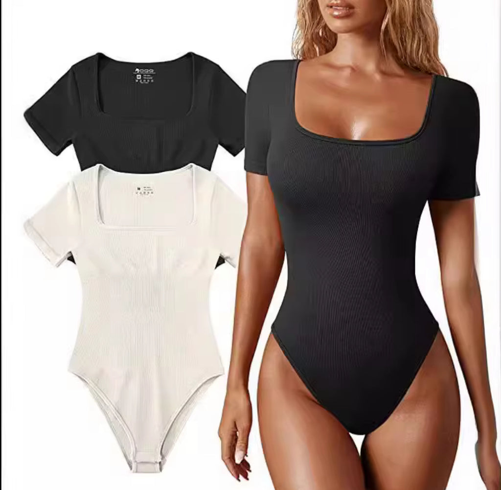 Body Côtelé – Encolure Carrée