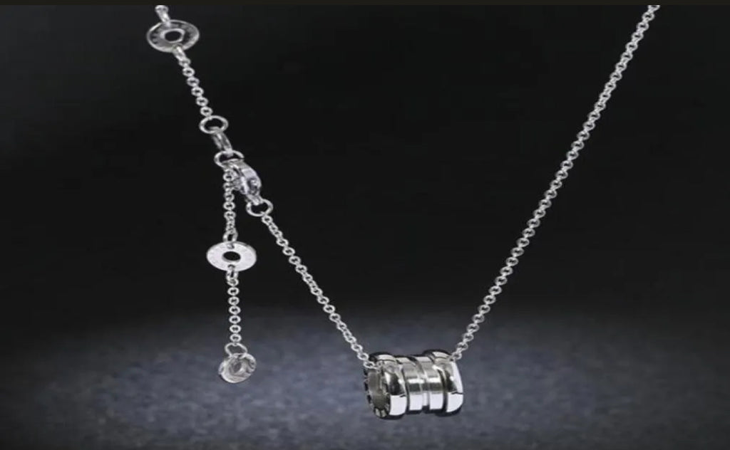 Collier Céramique avec Chiffres Romains Gravés