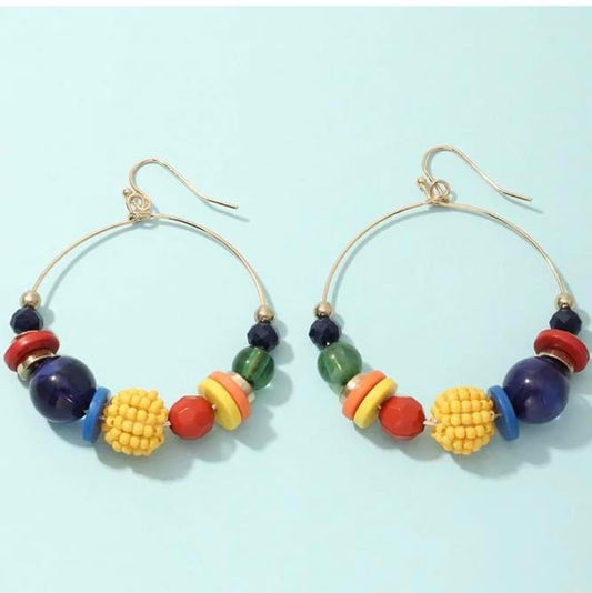 Hoops Festifs: Boucles d'Oreilles Créoles avec Perles Colorées