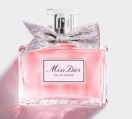 MISS DIOR EAU DE PARFUM
Eau de parfum - notes fleuries et fraîches