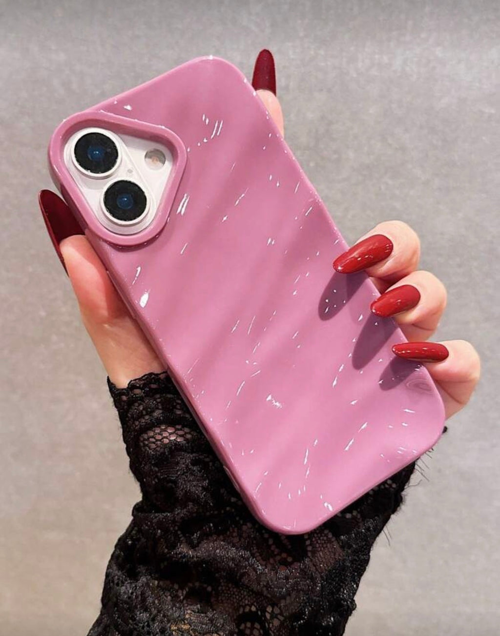 iPhone “Wavy Gloss” Dusty-Pink Case – 3D Mirror Wave Effect