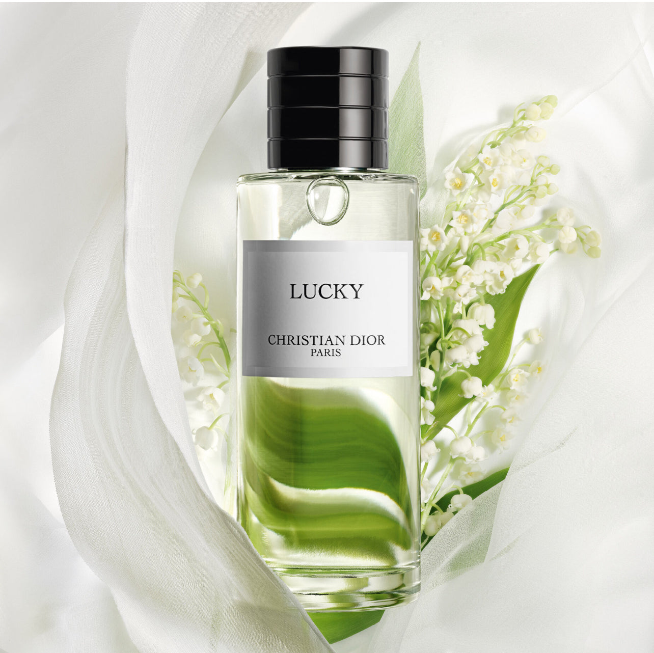 LUCKY
Eau de parfum mixte - notes florales et fraîches