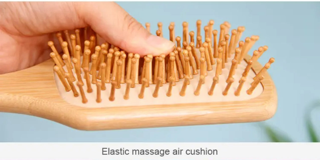 Brosse à cheveux en bambou