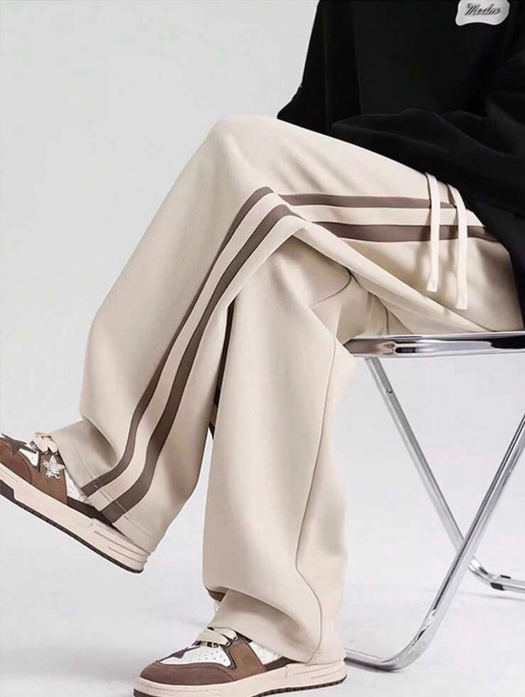 Pantalon Jogger Premium Beige à Bandes Contrastées