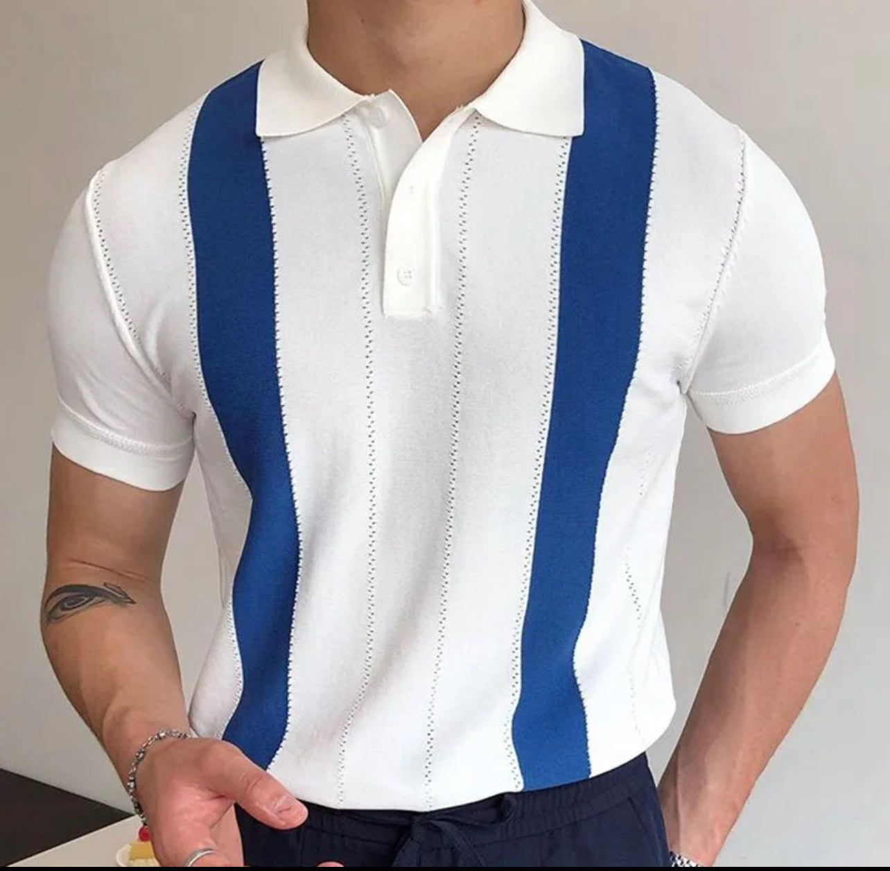 T-shirt polo en tricot sublimé