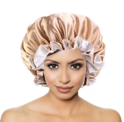 Bonnet en satin soie double couche