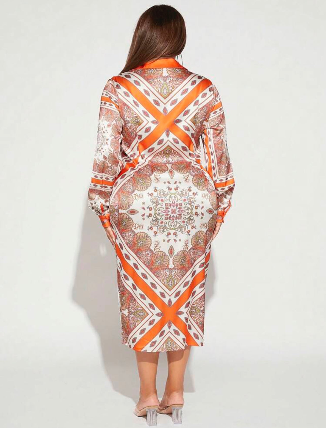 Robe en satin femme Ronde