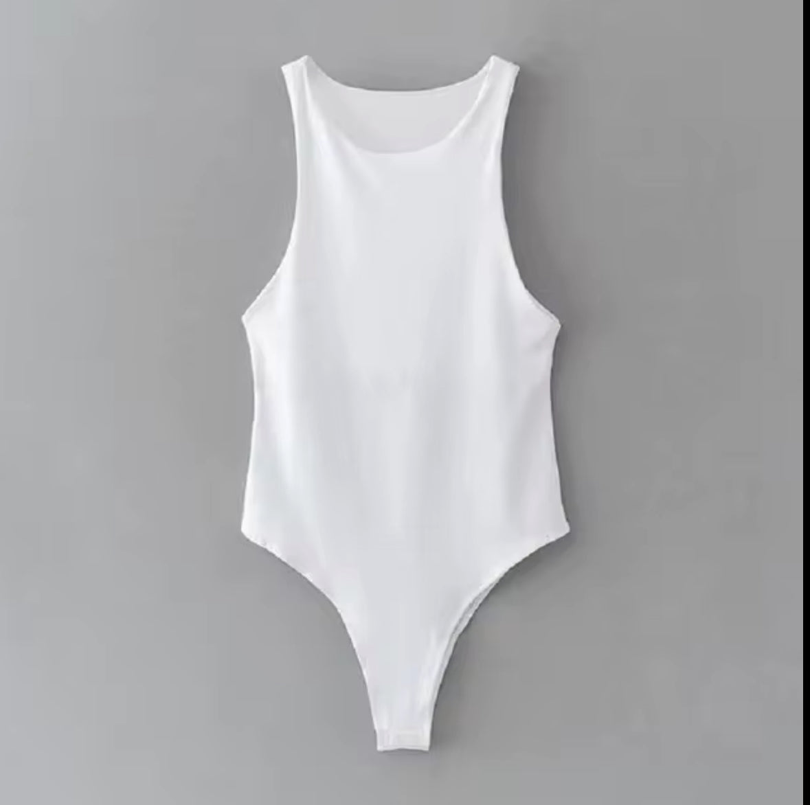 Body femme sans manches col rond – Basique chic multicolore