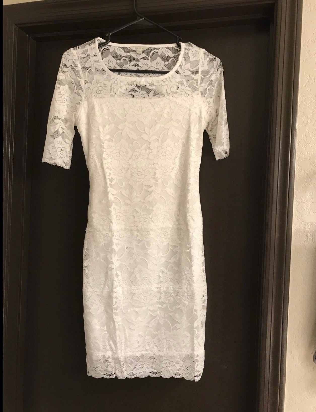 Robe dentelle avec doublure