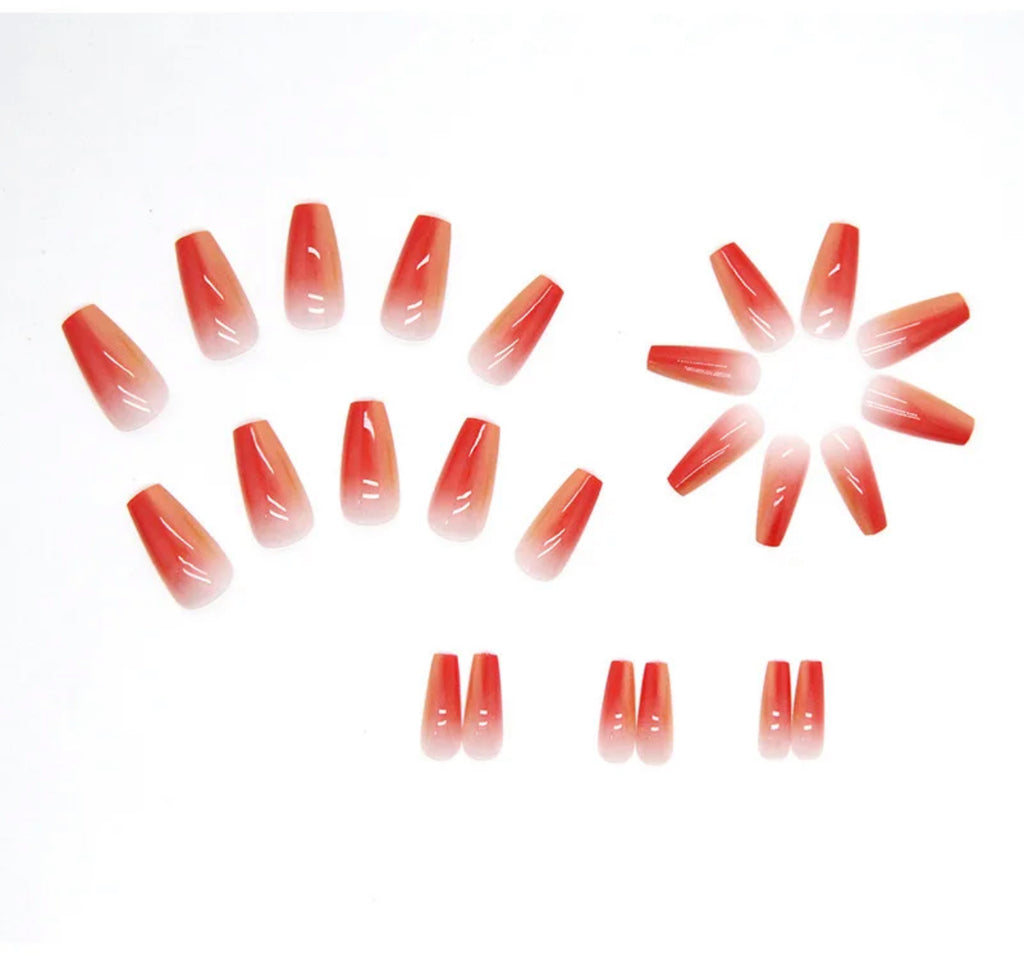 Faux Ongles à Poser