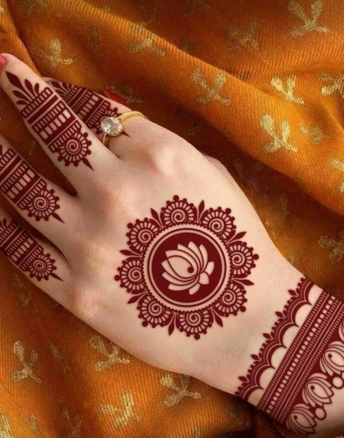 4 feuilles de Tatouage Éphémère Henné Mandala & Lotus