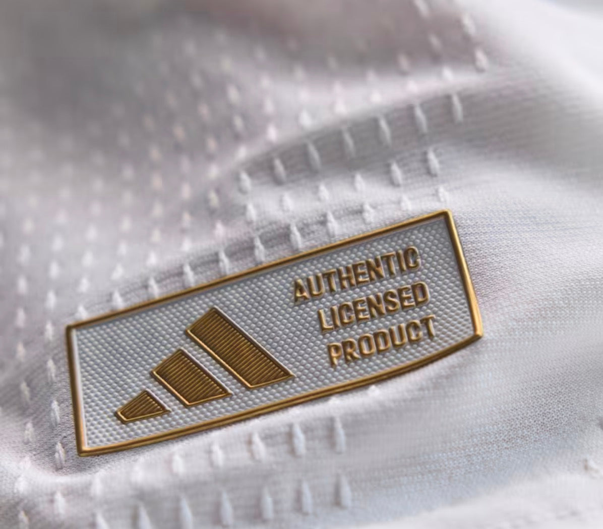 MAILLOT DOMICILE REAL MADRID 26/27 AUTHENTIQUE