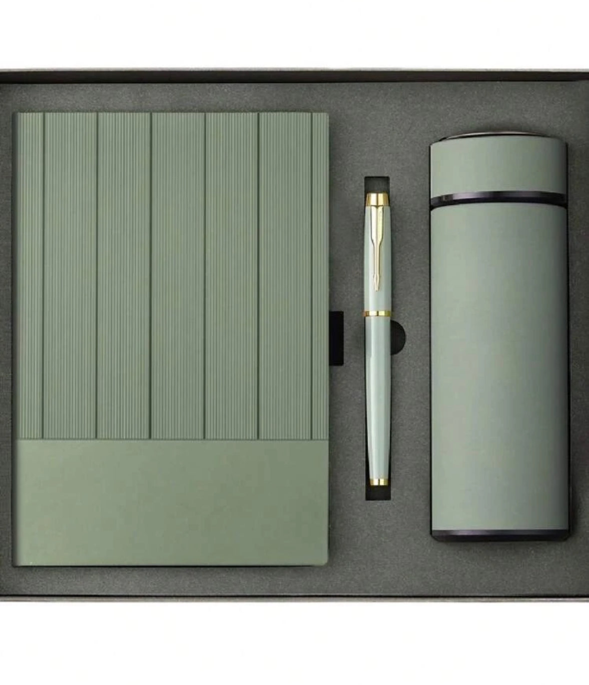 Coffret Cadeau de Luxe Personnalisé – Carnet A5, Stylo & Thermos