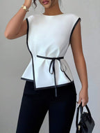 Haut Élégant Bicolore avec Ceinture Asymétrique