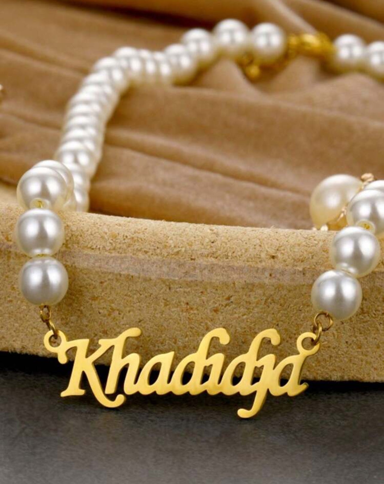 Collier de perles en acier inoxydable avec lettre de nom personnalisée