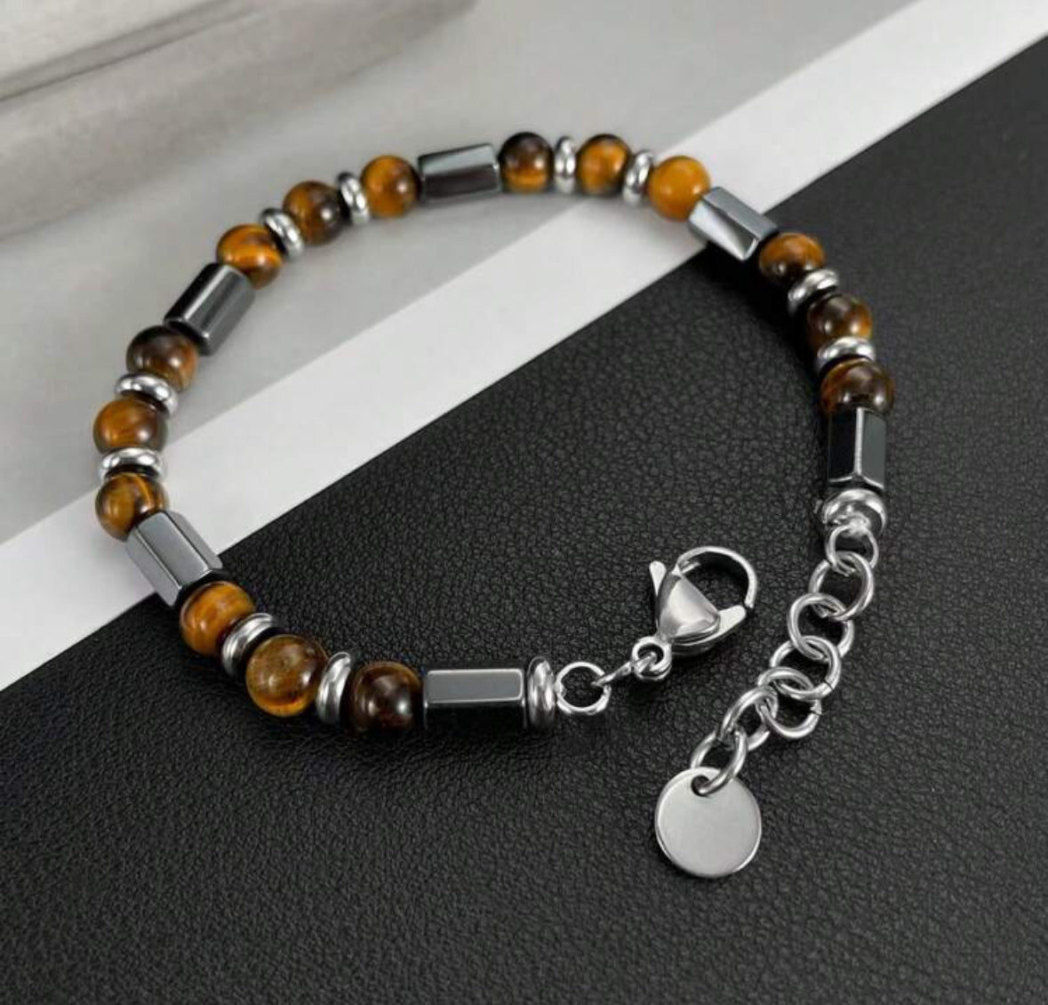 Bracelet en Œil de Tigre et Hématite – Élégance et Énergie