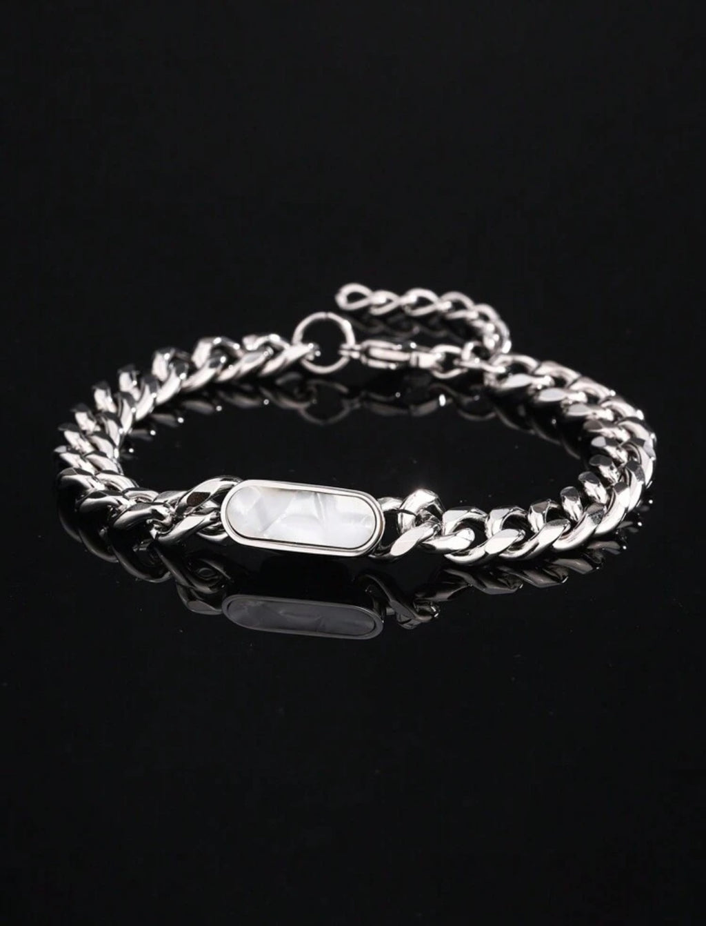 Cuban-Link & Natural Stone Bracelet – Elegance & Character